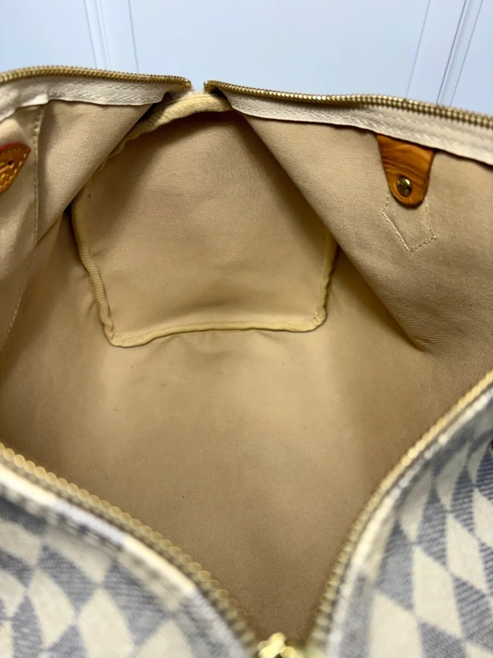 Louis Vuitton Damier Azur Speedy 35 Satchel Handbag